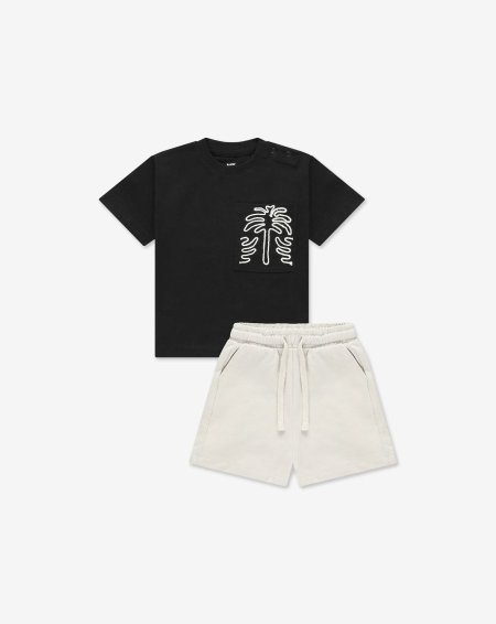 חליפה לילדים