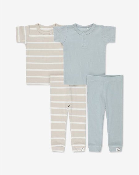 זוג סט חולצה ומכנסיים