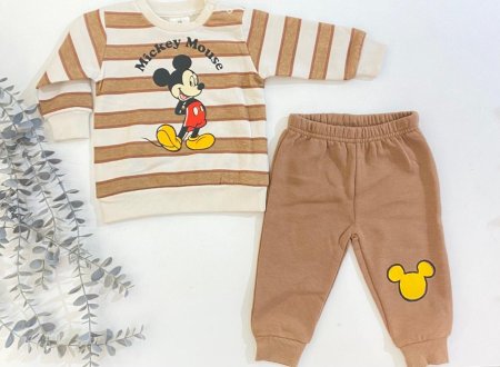 بدله ولادي فوتر - Disney
